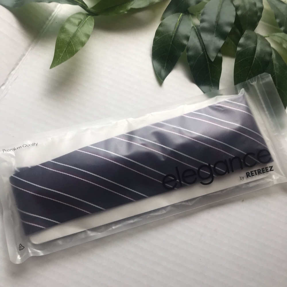 Elegance by Retreez Striped Suit Tie NWT!